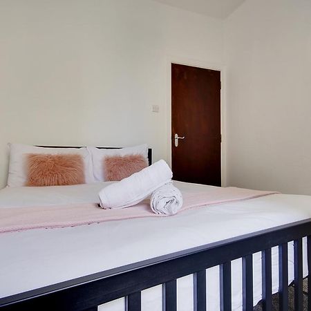 Sea La Vie Apartment 伯恩茅斯 外观 照片