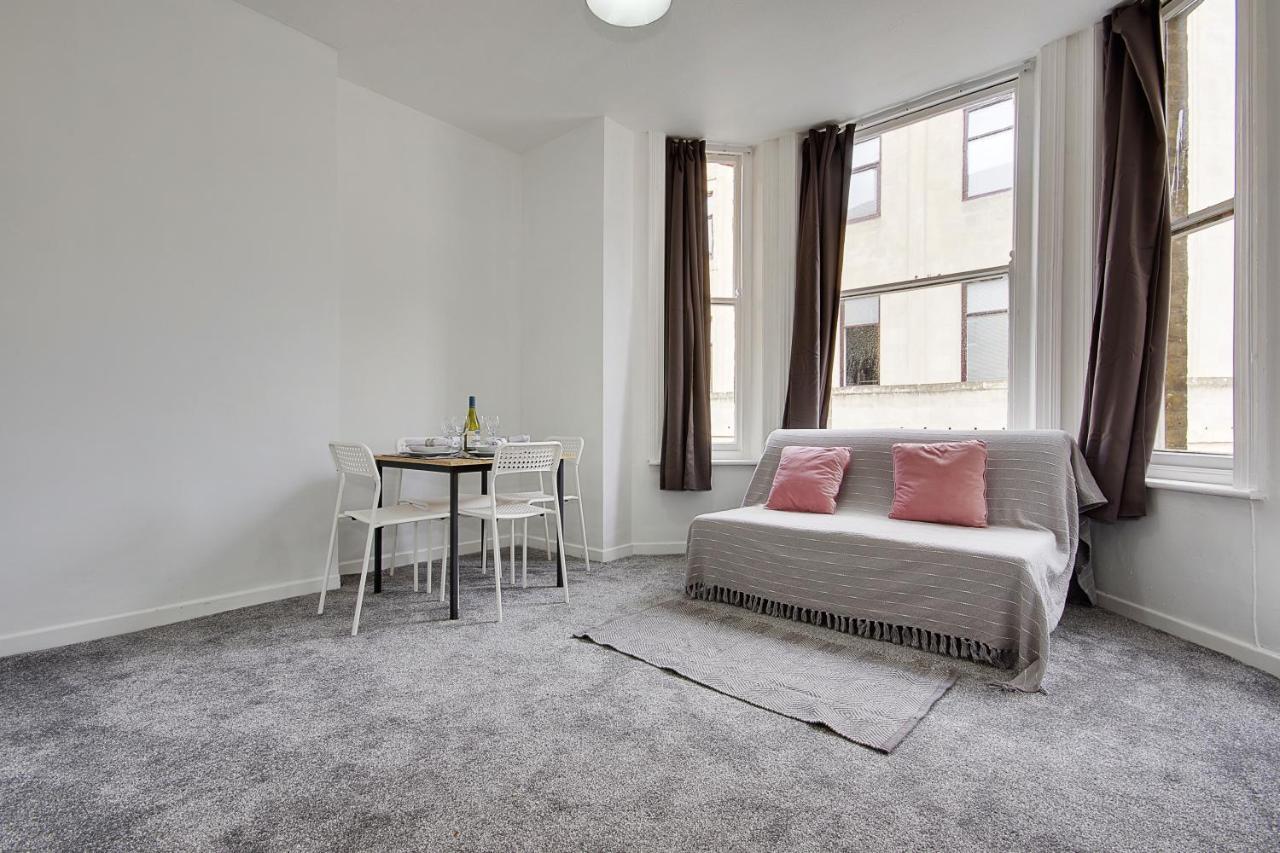 Sea La Vie Apartment 伯恩茅斯 外观 照片
